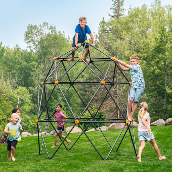 Geodesic dome top climbing frame